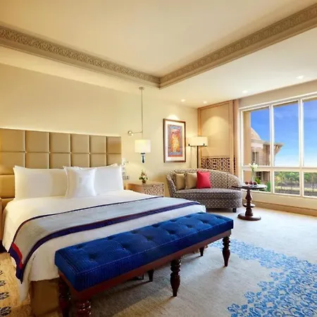 Hotel Grand Teo Near Igi Airport